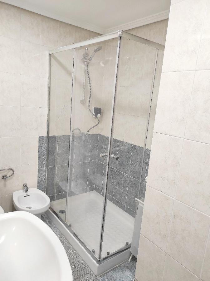 Habitación Individual Estándar con baño compartido